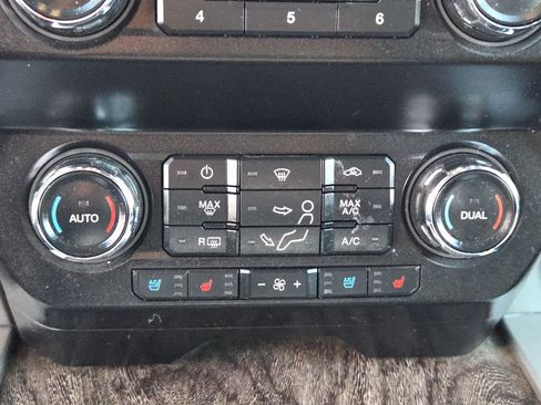 Used 2019 Ford F450 Lariat w/ Lariat Ultimate Package image 24