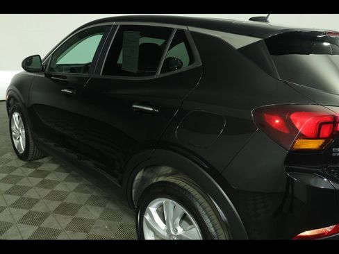 Used 2025 Buick Encore GX Preferred AWD/4WD image 14