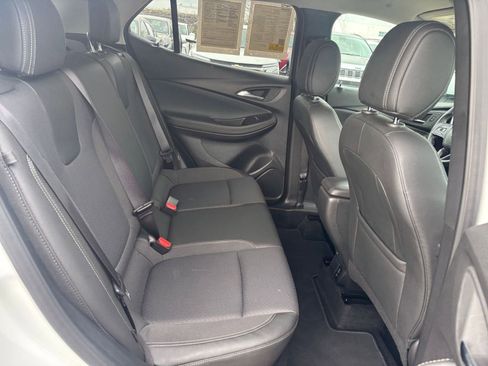 Used 2025 Buick Encore GX Preferred image 24