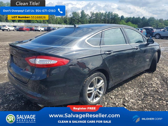 Used 2016 Ford Fusion Energi Titanium w/ Driver Assist Package FWD image 4