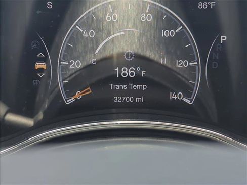 Used 2021 Jeep Grand Cherokee Laredo X AWD/4WD image 10