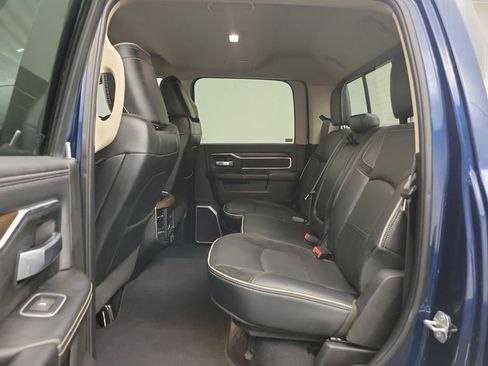 Used 2022 RAM 3500 Laramie image 10