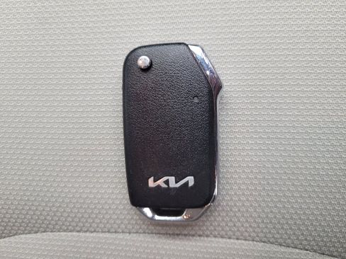 Used 2023 Kia Forte LXS w/ LXS Technology Package FWD image 32