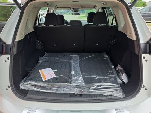 New 2026 Nissan Rogue SV w/ Cold Weather Package AWD/4WD image 16