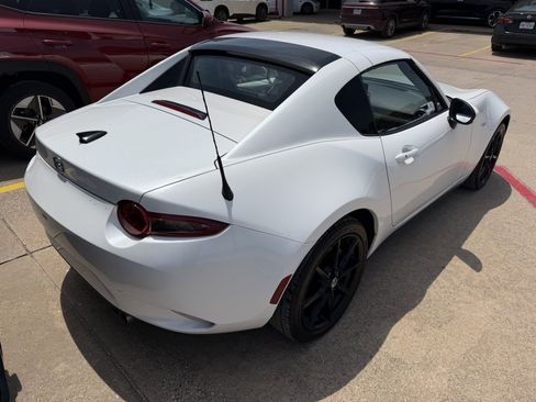 Used 2021 MAZDA MX-5 Miata RF Grand Touring RWD image 3