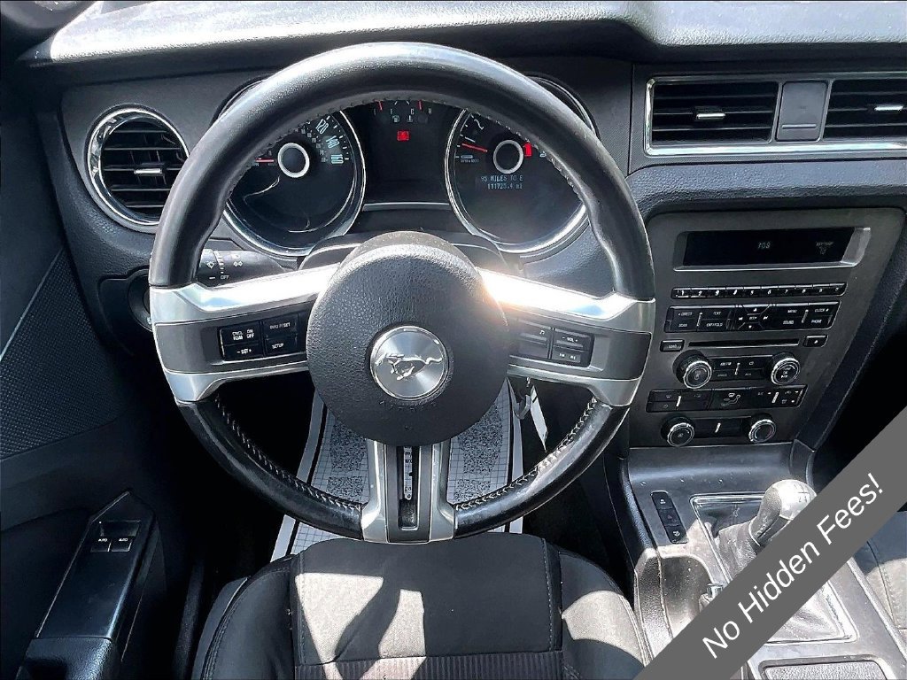 Used 2014 Ford Mustang GT RWD image 5