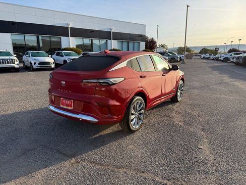 New 2026 Buick Envista Avenir image 5