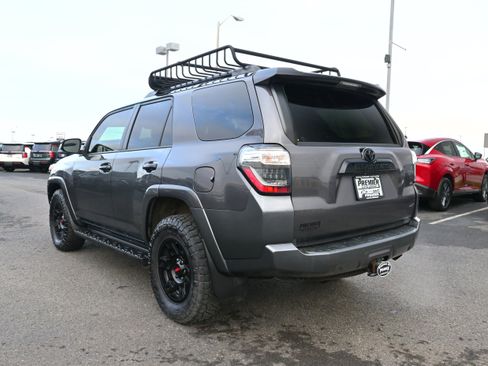 Used 2021 Toyota 4Runner Venture w/ Moonroof Package image 6
