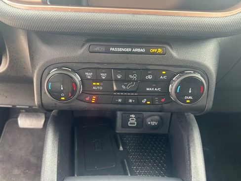 Used 2023 Ford Bronco Sport Outer Banks w/ Tech Package AWD/4WD image 14