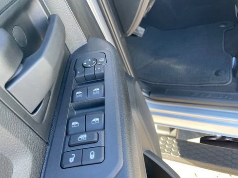 New 2026 RAM 2500 Tradesman AWD/4WD image 17