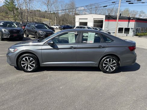 Used 2024 Volkswagen Jetta S FWD image 2