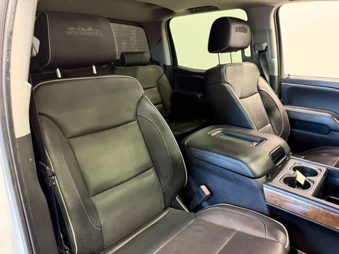 Used 2017 Chevrolet Silverado 1500 High Country image 24