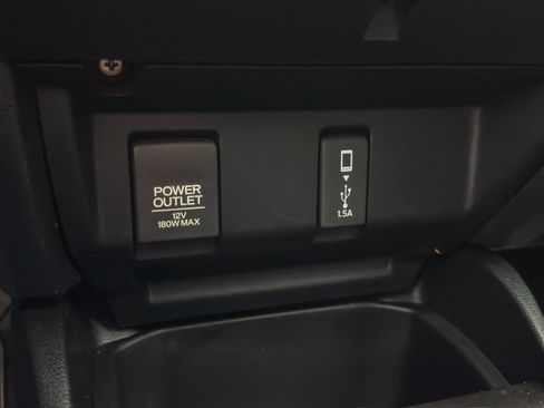 Used 2018 Honda Fit EX image 28