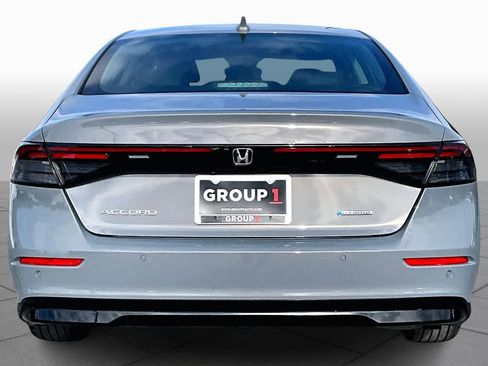 Used 2024 Honda Accord EX-L image 5