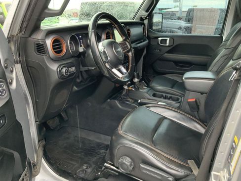 Used 2021 Jeep Gladiator Mojave AWD/4WD image 24