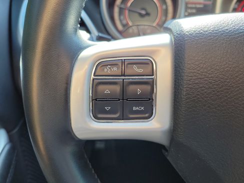 Used 2020 Dodge Journey SE w/ SE Popular Equipment Group FWD image 26