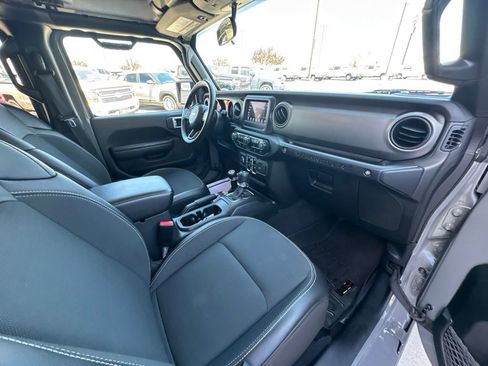 Used 2021 Jeep Wrangler Unlimited Sport AWD/4WD image 34