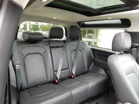 Used 2024 Land Rover Defender 90 S AWD/4WD image 9