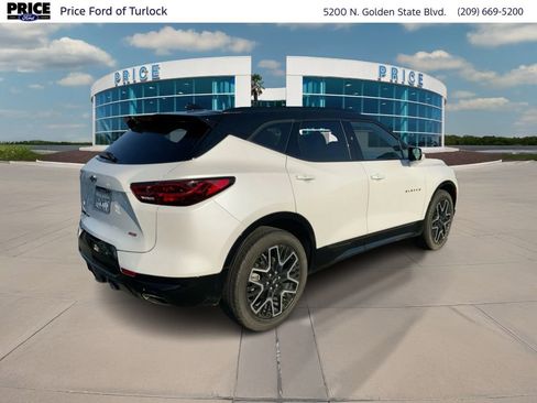 Used 2023 Chevrolet Blazer RS w/ Driver Confidence II Package image 5