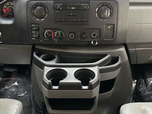 Used 2012 Ford E-250 and Econoline 250 w/ PWR Group image 24
