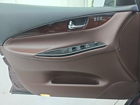 Used 2016 INFINITI QX50 2WD w/ Premium Plus Package image 26