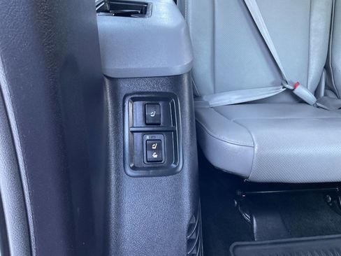 Used 2018 Toyota Sequoia Platinum image 58