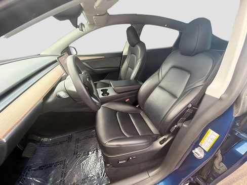 Used 2023 Tesla Model Y Long Range AWD/4WD image 13
