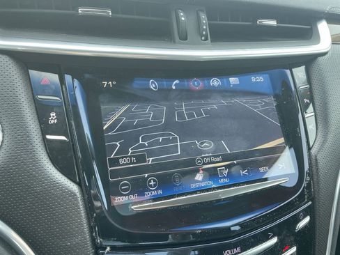 Used 2017 Cadillac XTS Luxury FWD image 12