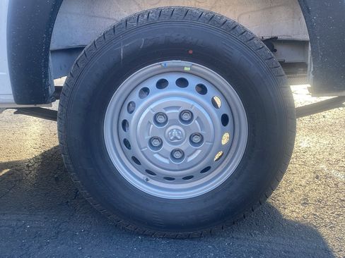 New 2025 RAM ProMaster 1500 w/ Premium Convenience Group image 21