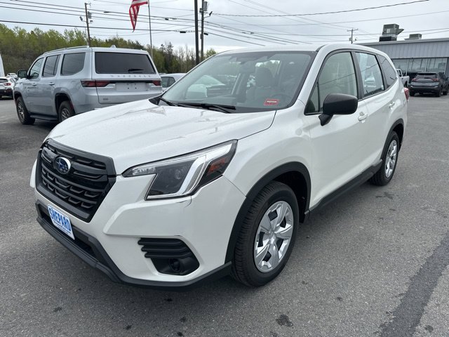 Used 2022 Subaru Forester AWD/4WD image 3