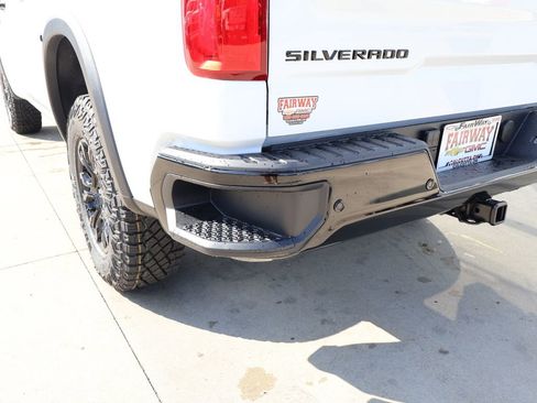 New 2026 Chevrolet Silverado 1500 ZR2 w/ LPO, Dark Essentials Package AWD/4WD image 33