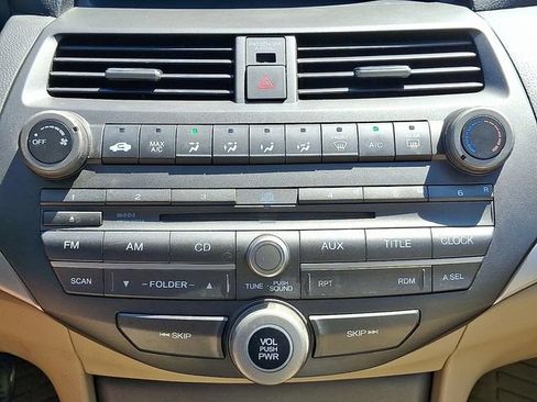 Used 2011 Honda Accord SE image 15