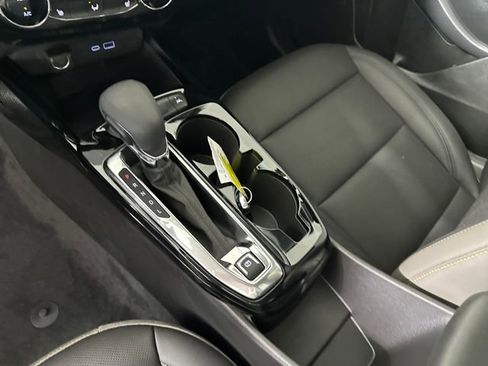 Used 2025 Chevrolet Trax ACTIV image 20