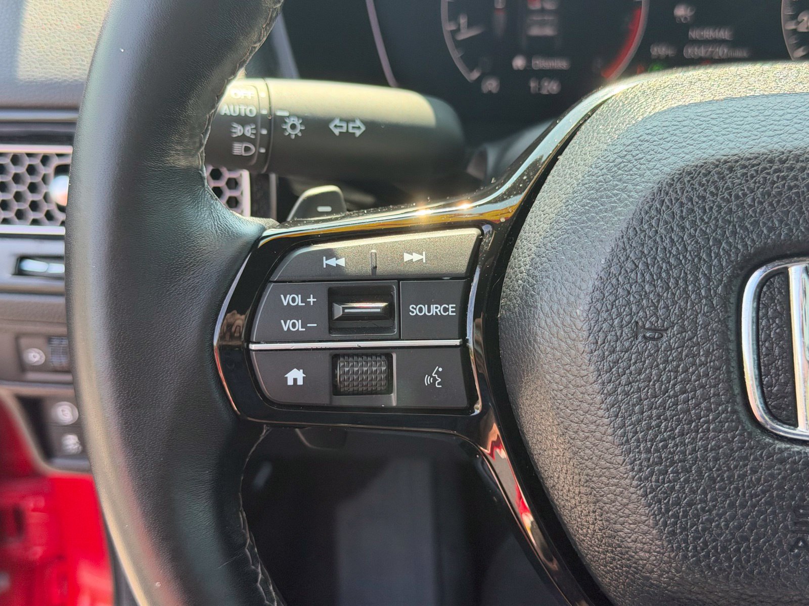 Used 2024 Honda Civic Sport image 15