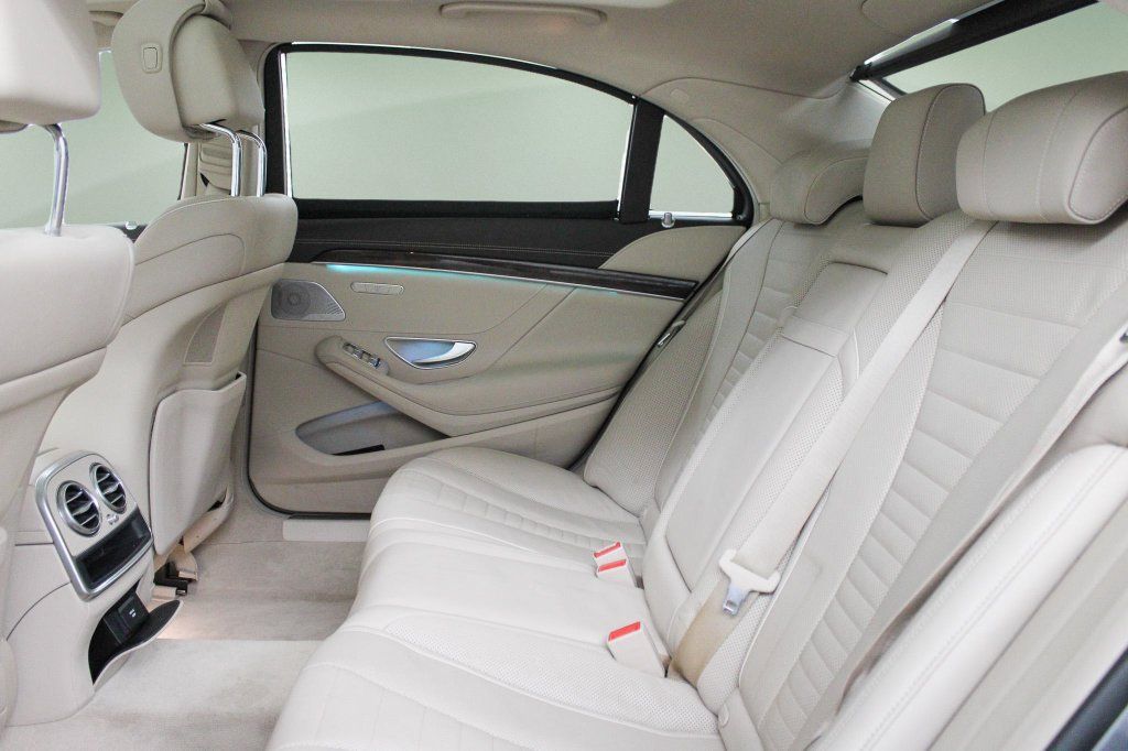 Used 2018 Mercedes-Benz S 560 Sedan image 26