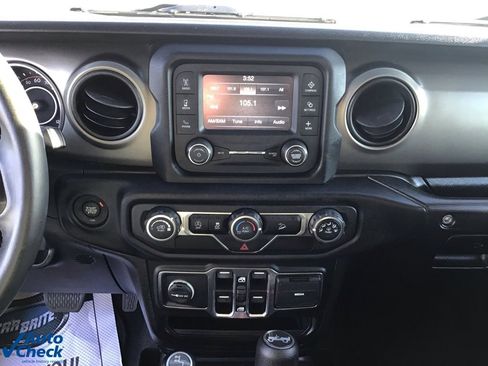 Used 2019 Jeep Wrangler Unlimited Sport S image 31