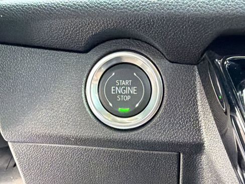 New 2026 Chevrolet Traverse LT w/ Midnight/Sport Edition FWD image 26