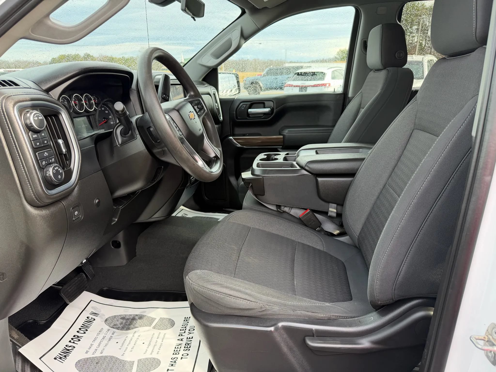 Used 2021 Chevrolet Silverado 1500 LT w/ Z71 Off-Road Package AWD/4WD image 5