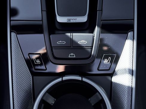 Used 2024 Porsche 911 Carrera 4S image 56