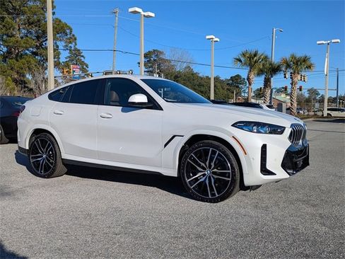 New 2026 BMW X6 xDrive40i image 2