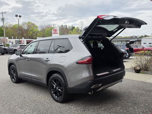 New 2026 Toyota Grand Highlander AWD Hybrid image 5