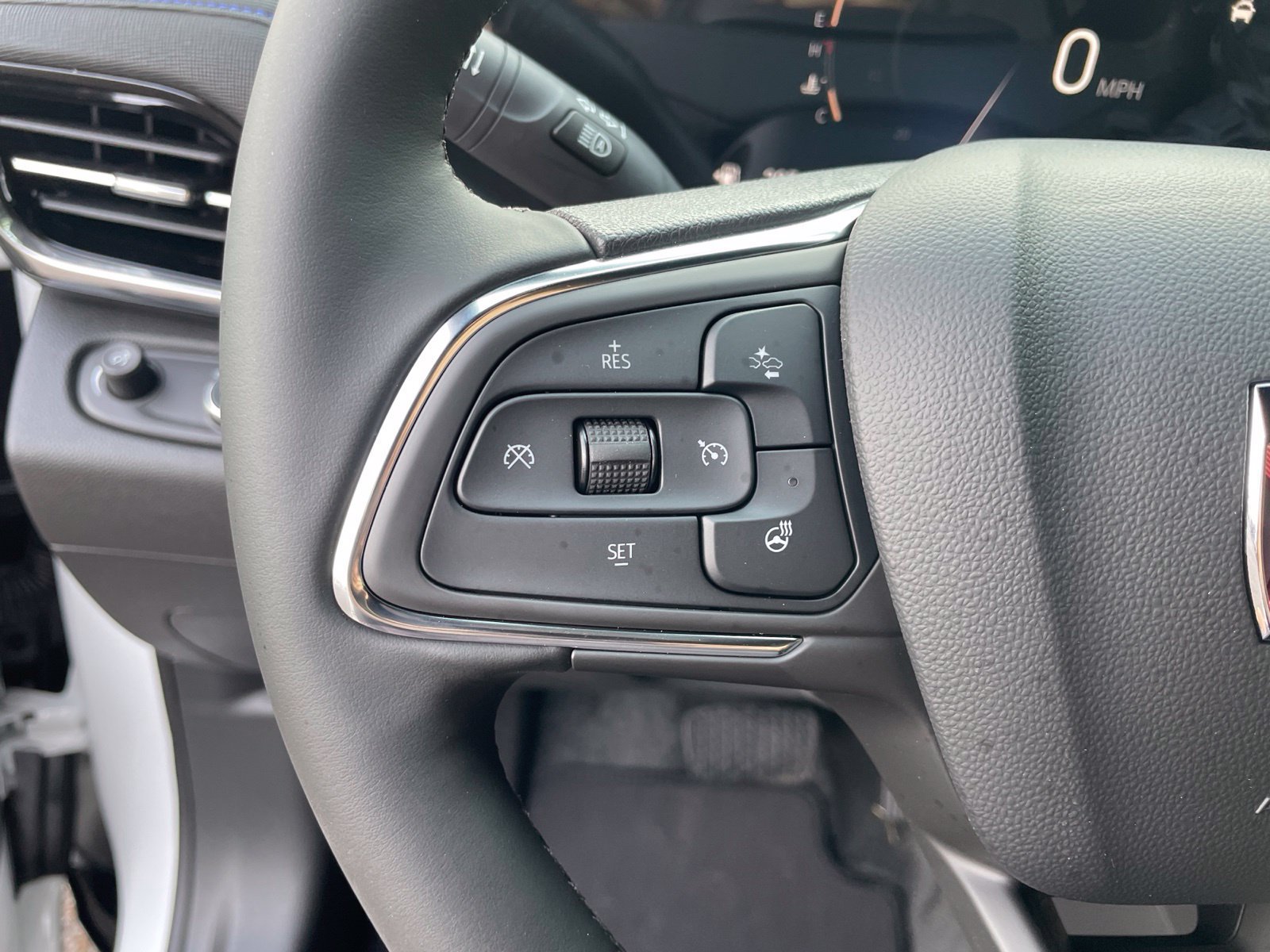New 2026 Buick Envista Sport Touring w/ Convenience I Package FWD image 23