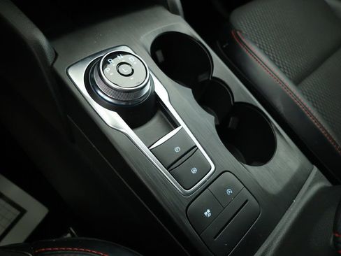 Used 2024 Ford Escape ST-Line image 14