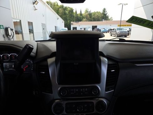 Used 2017 Chevrolet Tahoe LT w/ Luxury Package image 67