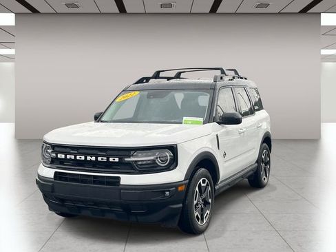 Used 2022 Ford Bronco Sport Outer Banks w/ Tech Package AWD/4WD image 8