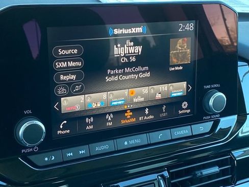 New 2025 Nissan Pathfinder SV w/ Black Appearance Package image 22