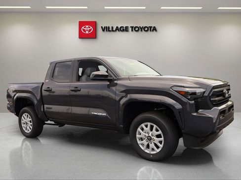 New 2026 Toyota Tacoma SR5 RWD image 7