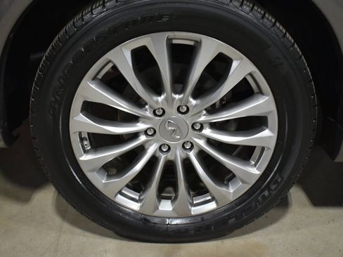 Used 2016 INFINITI QX80 Luxe w/ 22" Wheel Package image 57