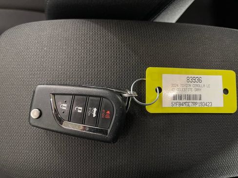 Used 2024 Toyota Corolla LE FWD image 24