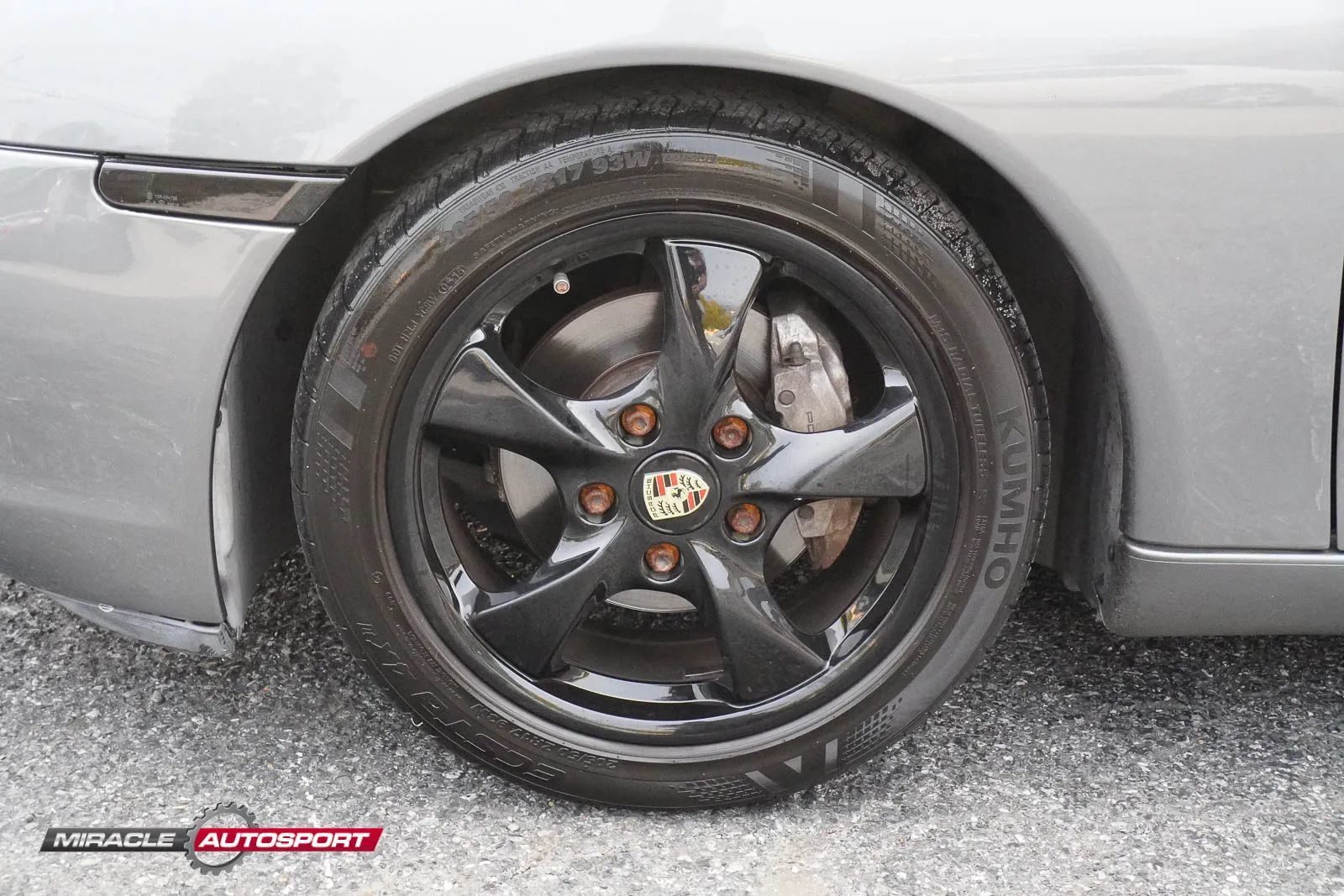 Used 2001 Porsche Boxster RWD image 13